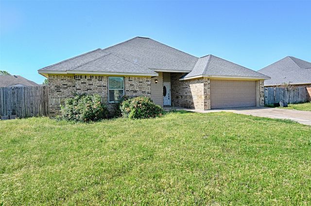 307 W Alene Drive, Mabank, TX 75147