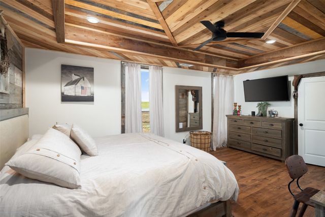 645 County Road 4875, Celeste, TX 75423