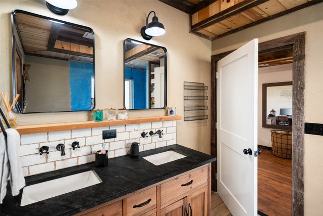 645 County Road 4875, Celeste, TX 75423