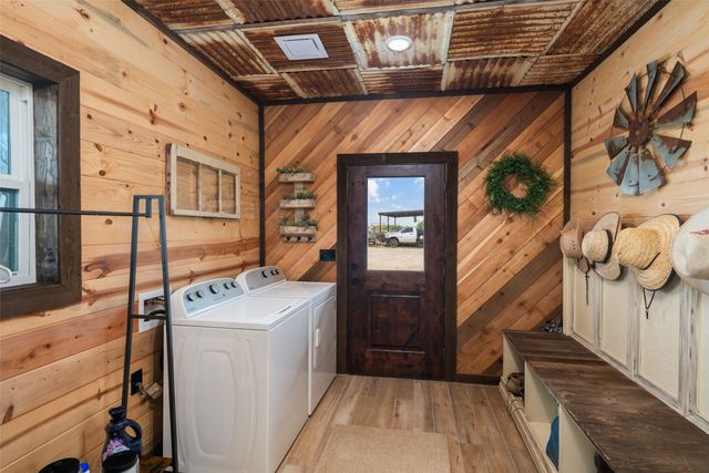 645 County Road 4875, Celeste, TX 75423