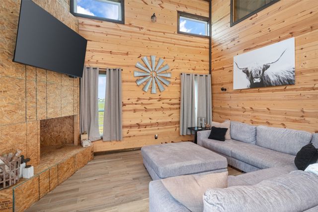 645 County Road 4875, Celeste, TX 75423