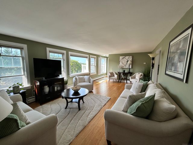 38 Lords Hill Road 8, Stonington, CT 06378