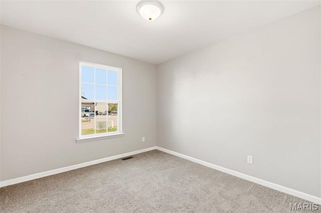 30 Round Table Court, Winfield, MO 63389