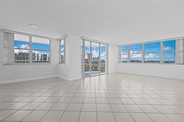 18081 Biscayne Blvd 1205, Aventura, FL 33160