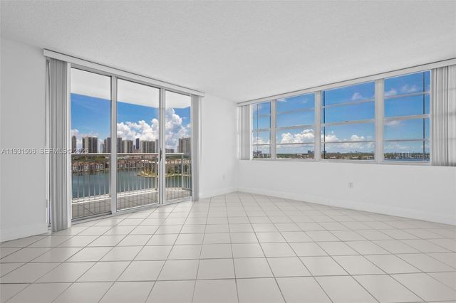18081 Biscayne Blvd 1205, Aventura, FL 33160