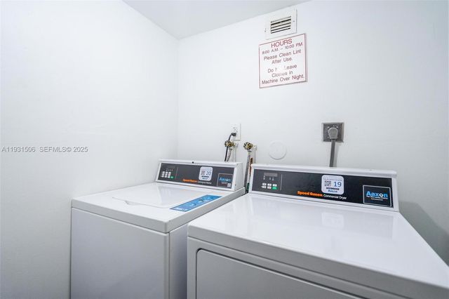 18081 Biscayne Blvd 1205, Aventura, FL 33160