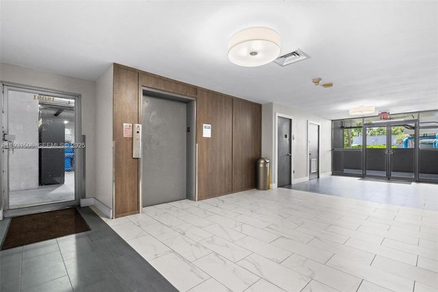 18081 Biscayne Blvd 1205, Aventura, FL 33160