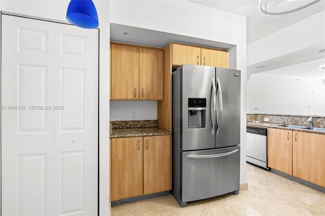 100 Meridian Ave 216, Miami Beach, FL 33139