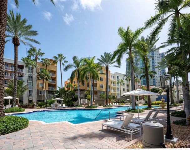 100 Meridian Ave 216, Miami Beach, FL 33139