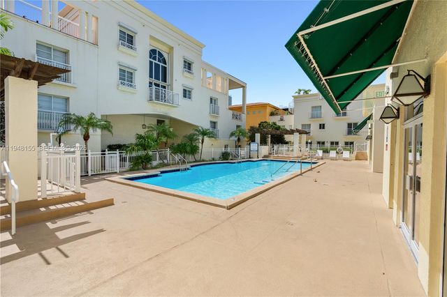 100 Meridian Ave 216, Miami Beach, FL 33139