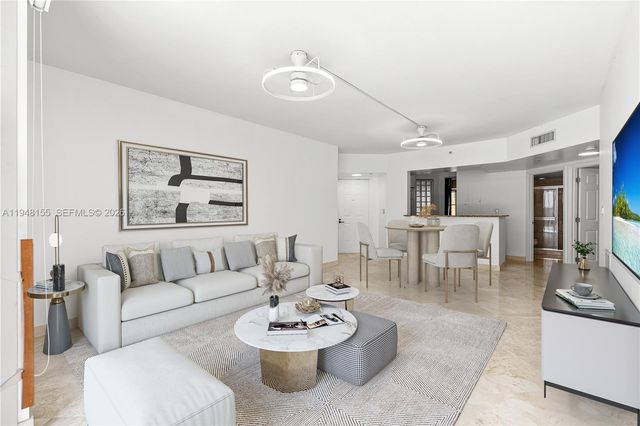 100 Meridian Ave 216, Miami Beach, FL 33139