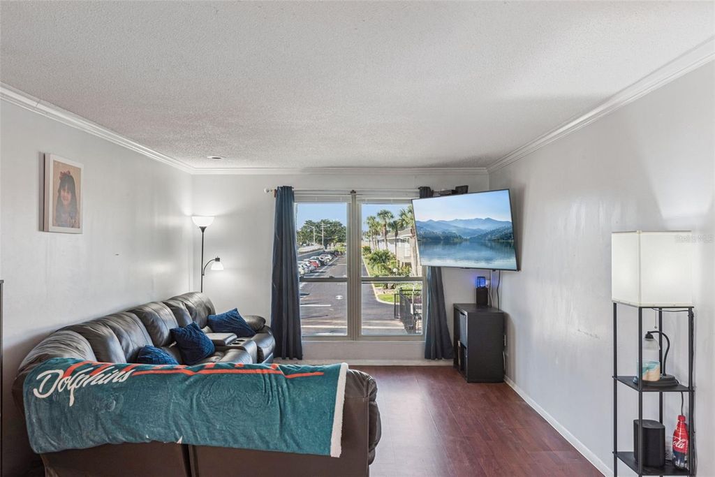 Image 13 of property listing at 1935 CONWAY ROAD 6, Orlando, FL 32812