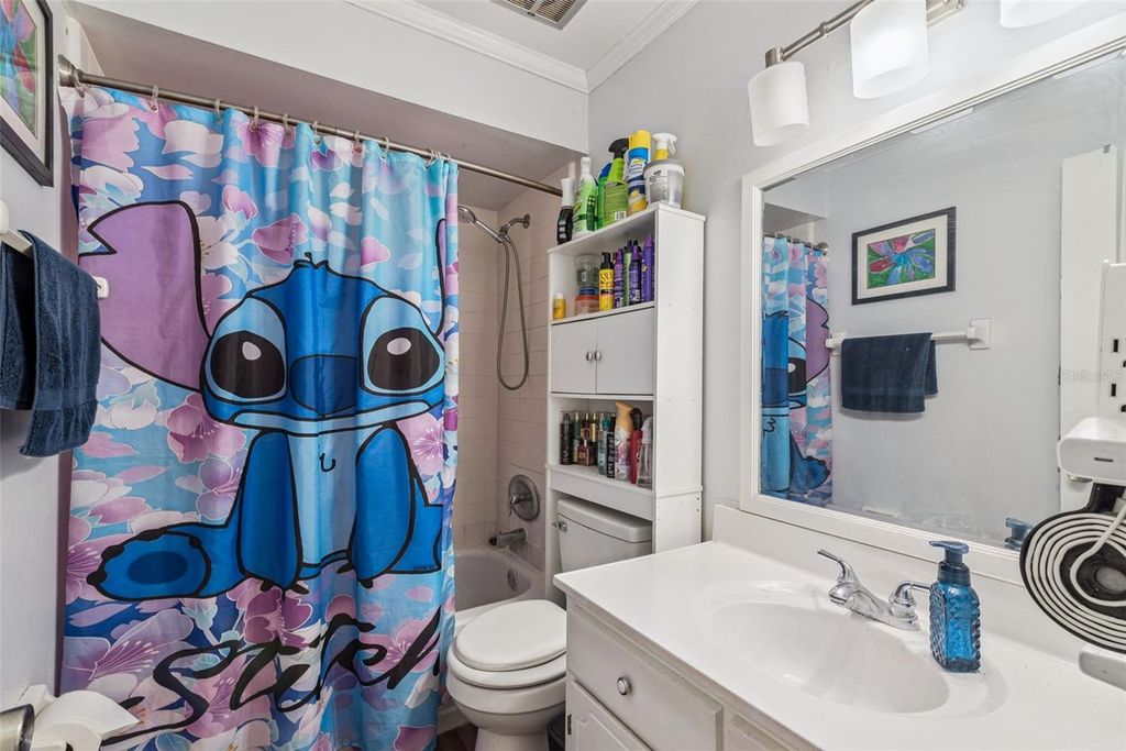 Image 19 of property listing at 1935 CONWAY ROAD 6, Orlando, FL 32812