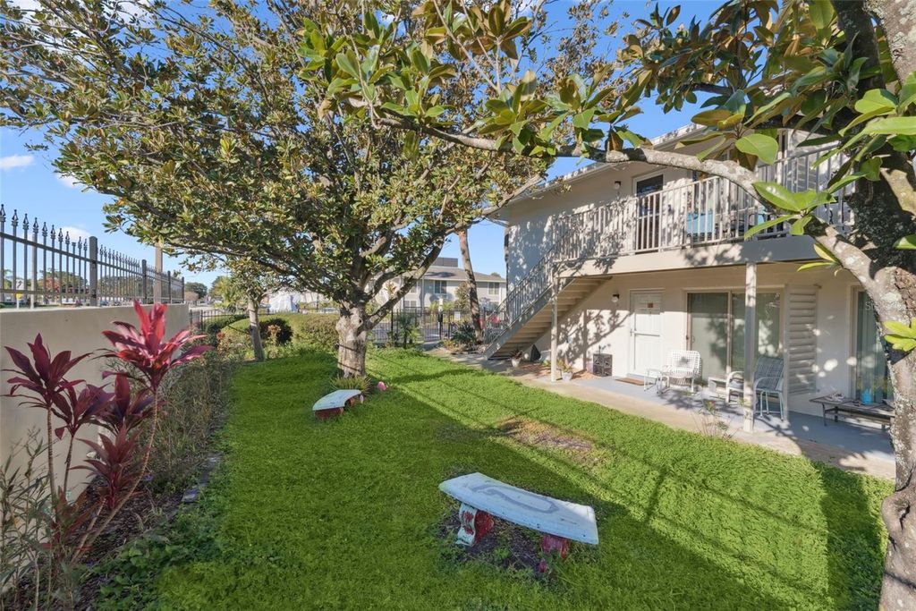 Image 25 of property listing at 1935 CONWAY ROAD 6, Orlando, FL 32812