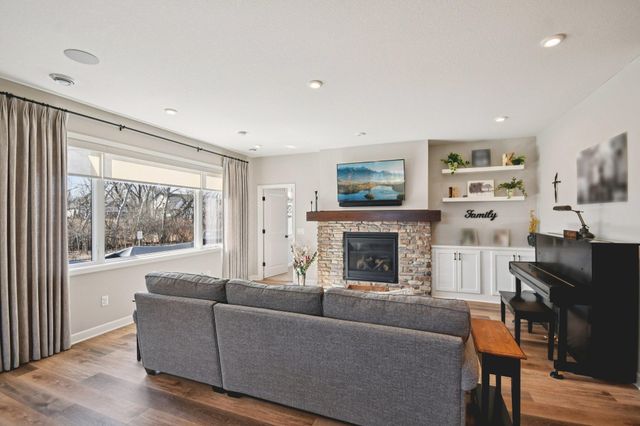 1976 Mulberry Lane, Carver, MN 55315