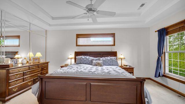 3204 Saddlebrook Crossing, Valparaiso, IN 46385