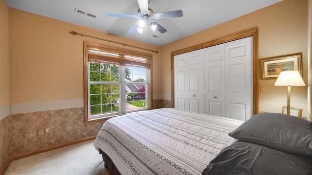 3204 Saddlebrook Crossing, Valparaiso, IN 46385