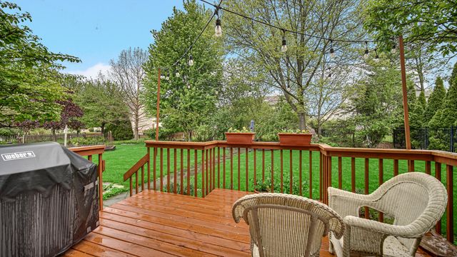 3204 Saddlebrook Crossing, Valparaiso, IN 46385