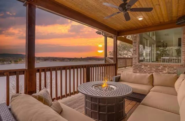 2600 River Ridge, Granbury, TX 76048