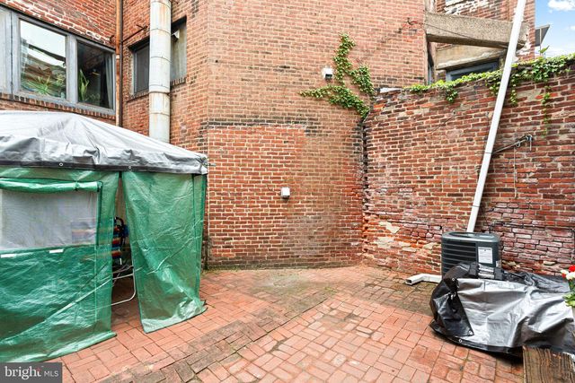 944 NEW MARKET ST, Philadelphia, PA 19123