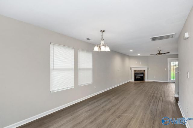101 Belle Haven Drive, Owens Cross Roads, AL 35763