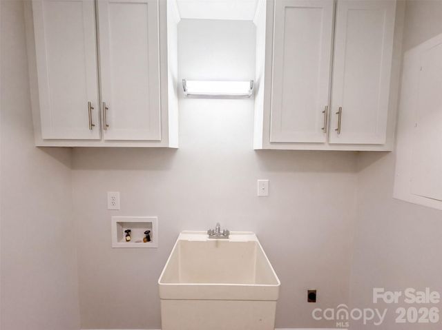 121 Goodman Circle NE, Concord, NC 28025