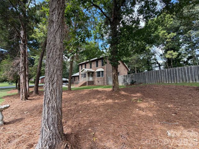 121 Goodman Circle NE, Concord, NC 28025
