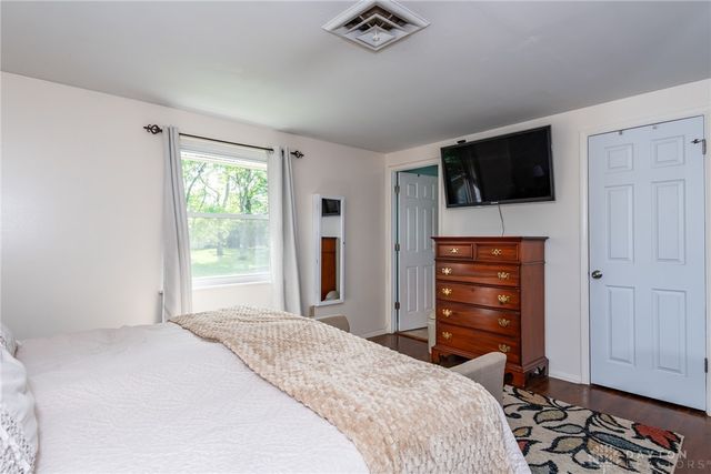 6912 Morrow Drive, Clayton, OH 45415