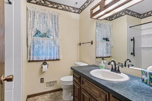 11650 Dellwood Road N, Stillwater, MN 55082