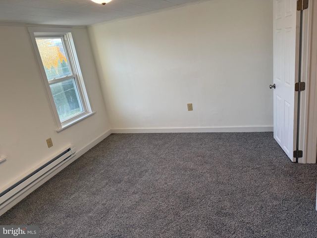 45 W GRAND AVE, Tower City, PA 17980