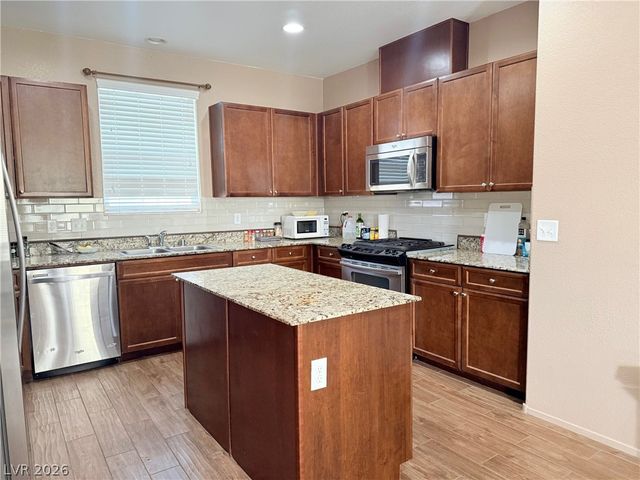 5179 Silica Chalk Avenue, Las Vegas, NV 89115