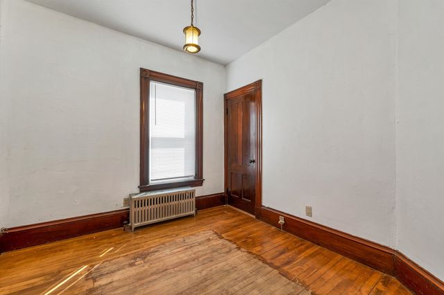 32 Summer Street, Laconia, NH 03246