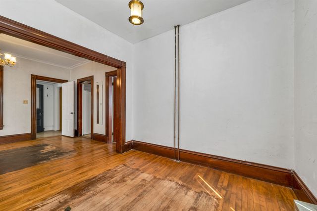 32 Summer Street, Laconia, NH 03246