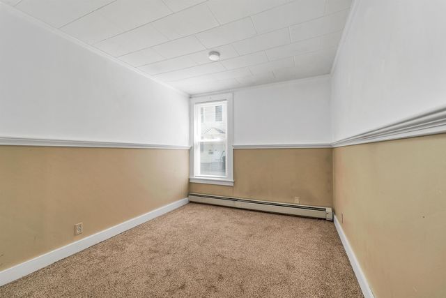 32 Summer Street, Laconia, NH 03246