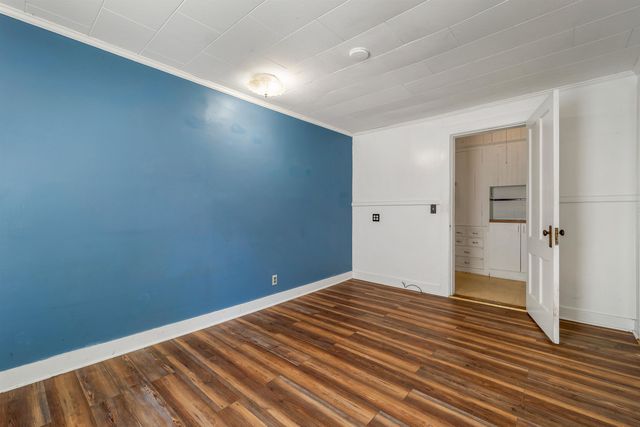 32 Summer Street, Laconia, NH 03246