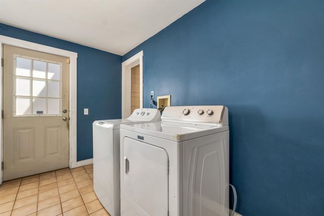 32 Summer Street, Laconia, NH 03246