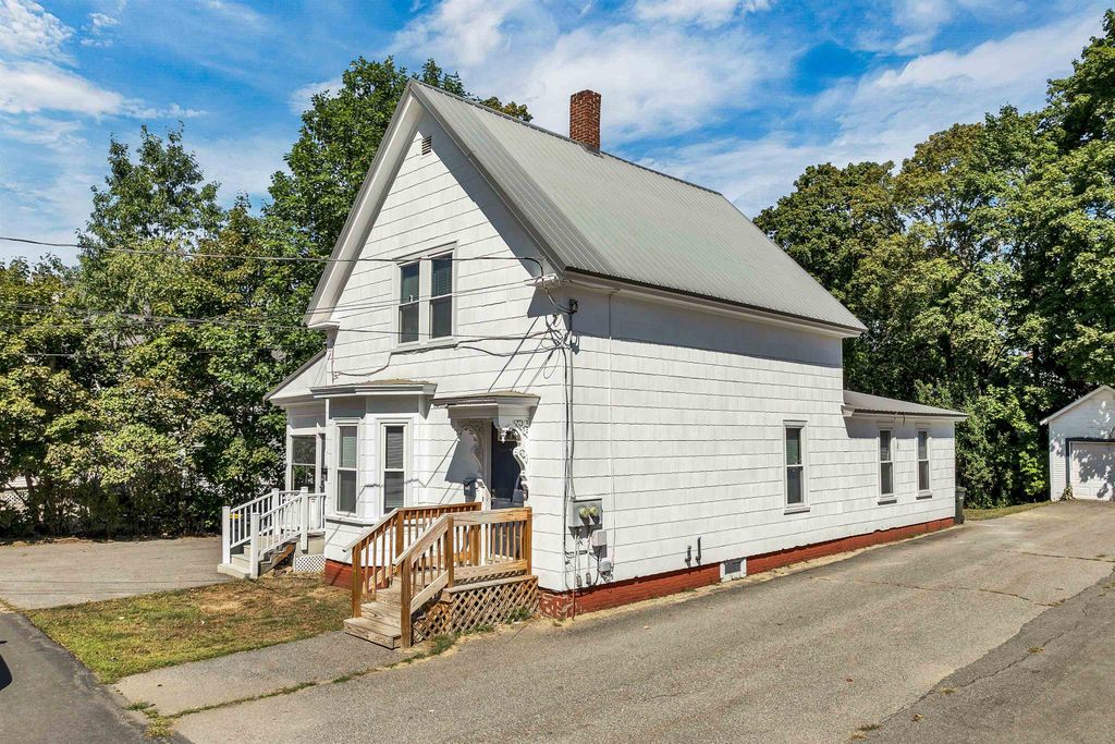 32 Summer Street, Laconia, NH 03246