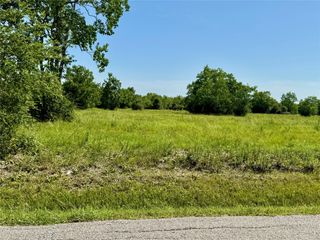 11939 7th St, Santa Fe, TX 77510