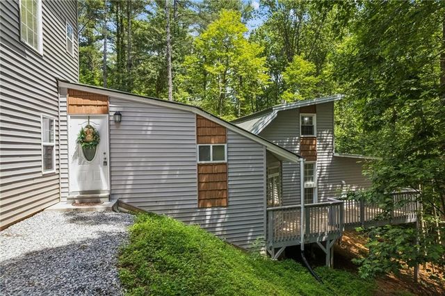 375 Deerfield Drive, Dahlonega, GA 30533