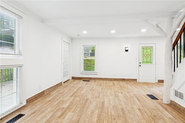 375 Deerfield Drive, Dahlonega, GA 30533