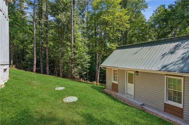 375 Deerfield Drive, Dahlonega, GA 30533
