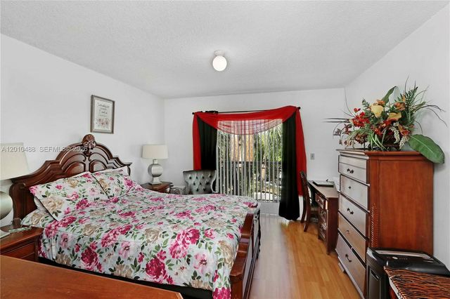 8640 SW 212th Street 303, Cutler Bay, FL 33189