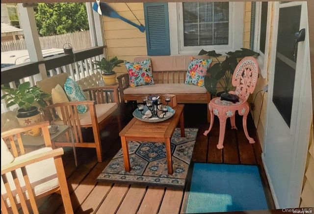 32 Neptune Road, Rocky Point, NY 11778