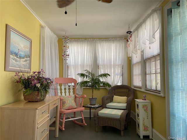 32 Neptune Road, Rocky Point, NY 11778