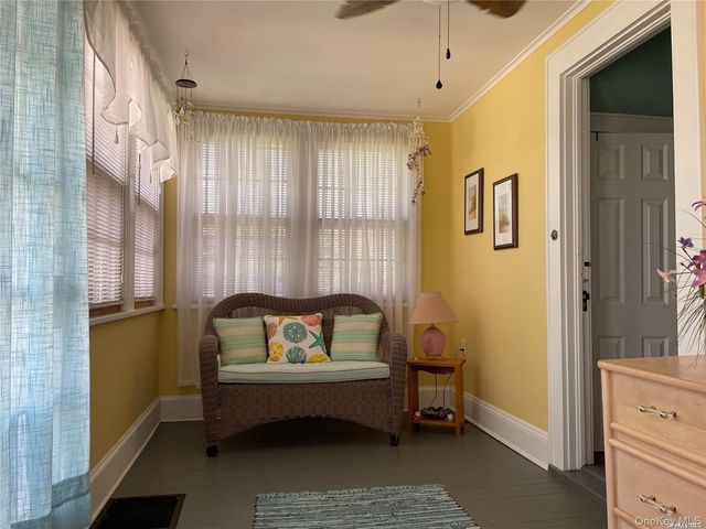 32 Neptune Road, Rocky Point, NY 11778