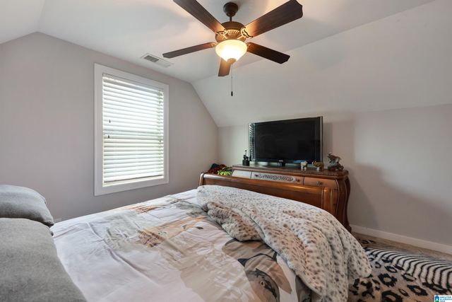 443 LAKE CHELSEA WAY, Chelsea, AL 35043