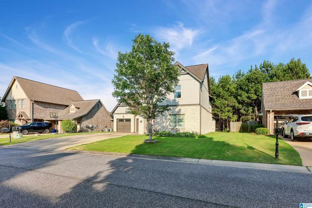 443 LAKE CHELSEA WAY, Chelsea, AL 35043