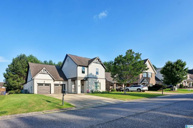 443 LAKE CHELSEA WAY, Chelsea, AL 35043