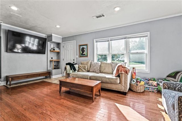 6522 Kimball Avenue, Kansas City, KS 66104