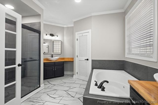 858 Three Wood Drive, Fayetteville, NC 28312